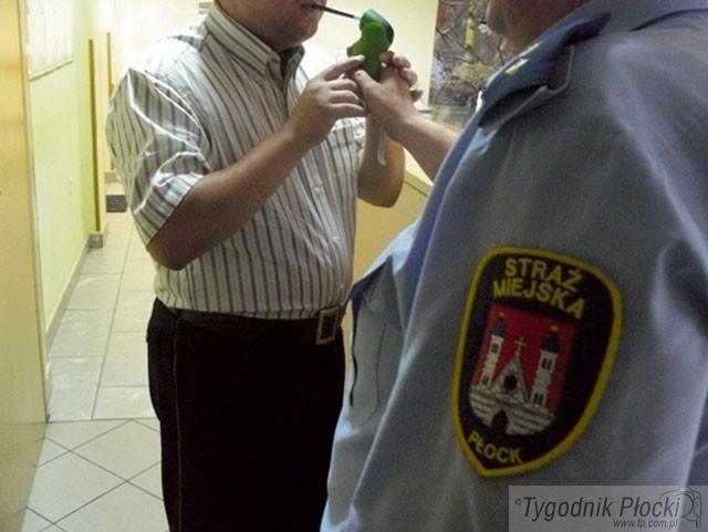 Moda na alkomat