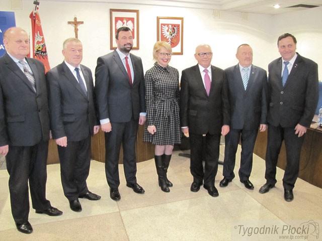 Całkiem inny zarząd