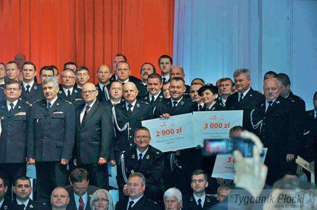 Strażacy obdarowani