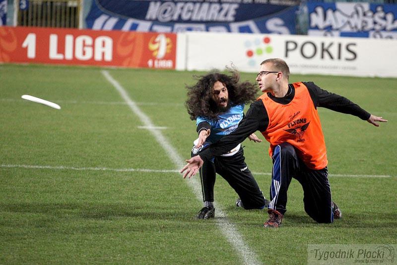 Flyons Ultimate Frisbee Płock na stadionie Wisły Płock [ZDJĘCIA]