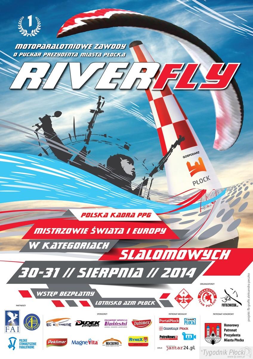 Motoparalotnie nad płockim lotniskiem