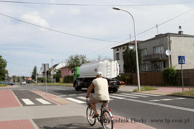 Szyby drżą, tłuką się naczynia