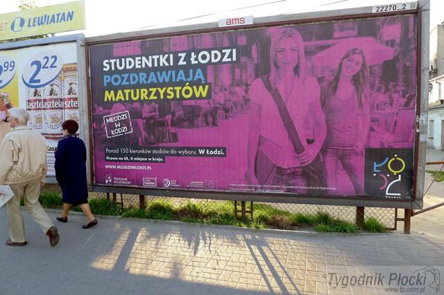 Biją się o maturzystów