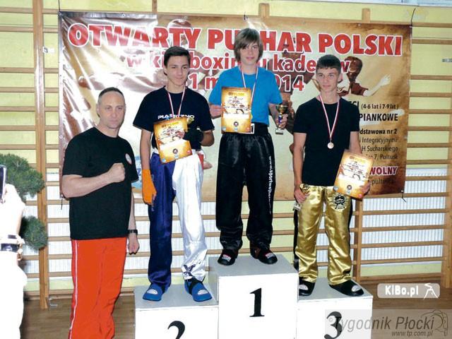 Brązowy medal kick-boxerów