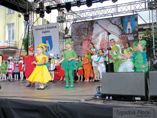 Bawił się Gąbin