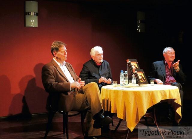 Henryk I. Rogacki: Tworzymy pamięć teatru