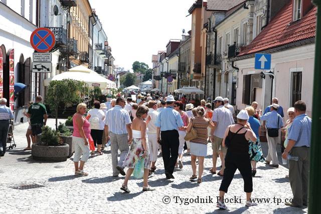 Płockie molo prawie jak Krupówki 