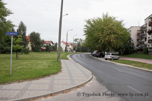 Potrzebny chodnik i pasy