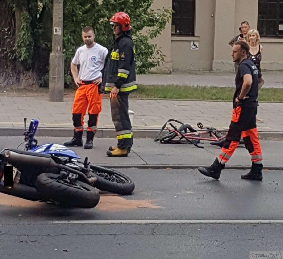 Pijany rowerzysta wpadł pod motocykl (AKTUALIZACJA)