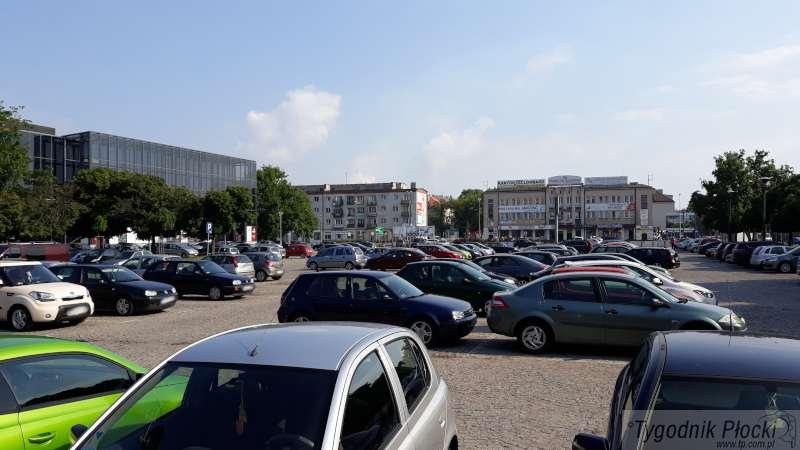 27 i 28 czerwca będzie zamknięty parking przed teatrem. Na szczęście tylko częściowo