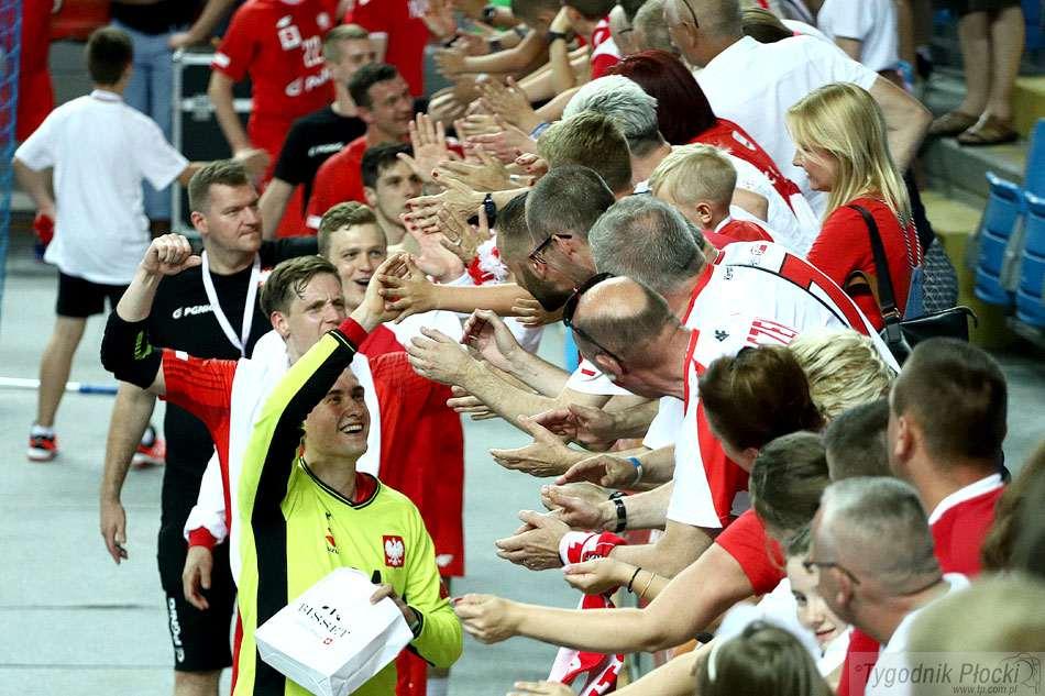 Najważniejszy jest awans. Polska wygrała z Izraelem [ZDJĘCIA]