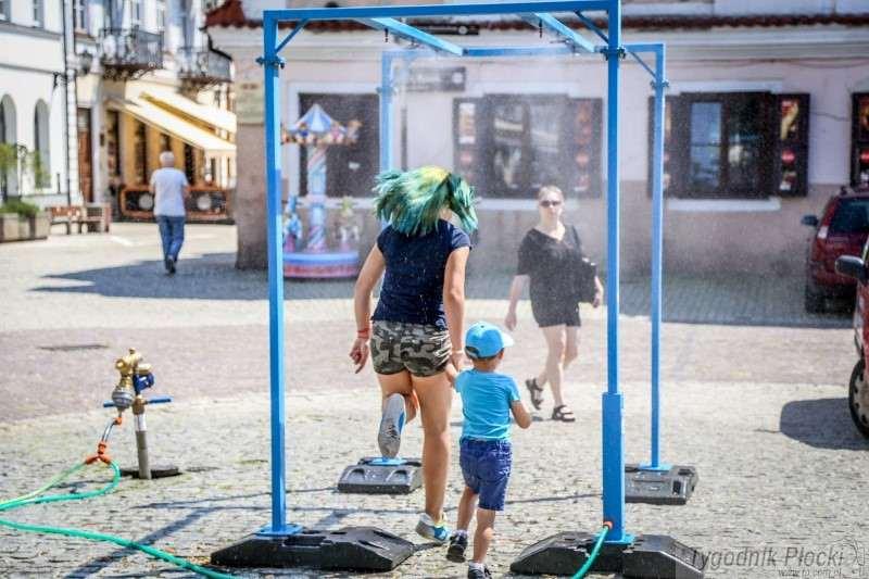Dziś zaczynają działać deszczownice i kurtyny wodne