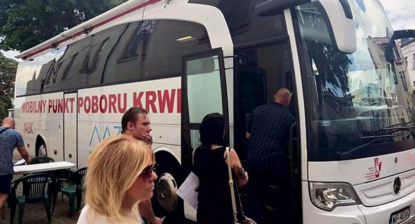 Oddaj krew,  znajdź genetycznego bliźniaka
