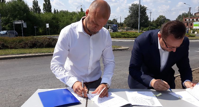 Umowa na remont ul. Kolejowej i Krakówka podpisana