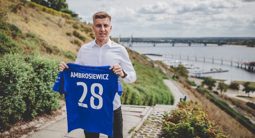 Maciej Ambrosiewicz piłkarzem Wisły Płock