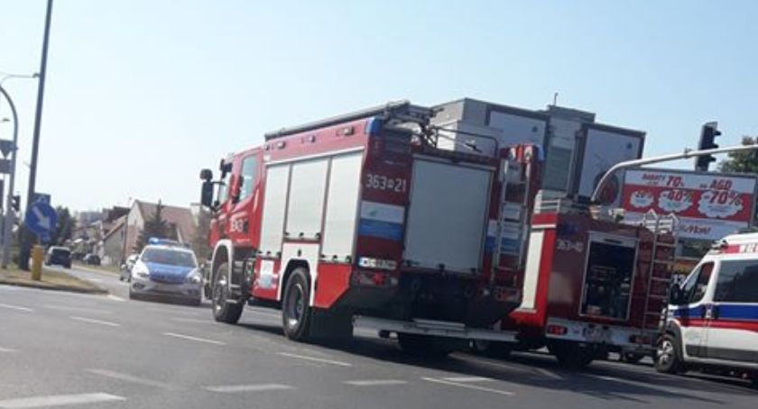 Motocyklista wjechał w Chevroleta. Utrudnienia na Podolszycach 
