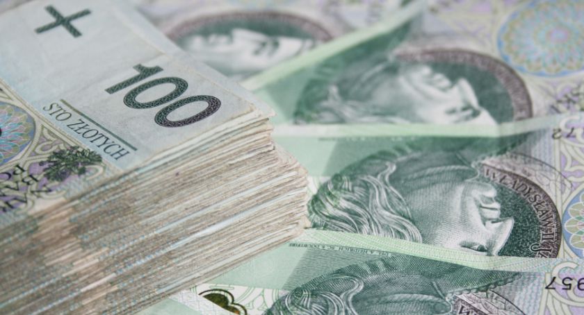 Można składać wnioski o stypendia marszałka. Jest pula 5 mln zł