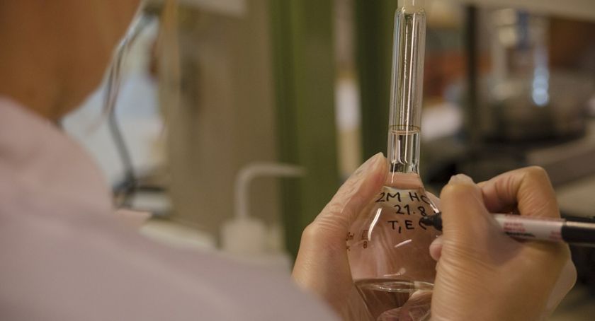 Samorząd Mazowsza dofinansuje in vitro. Na liście jest także Płock