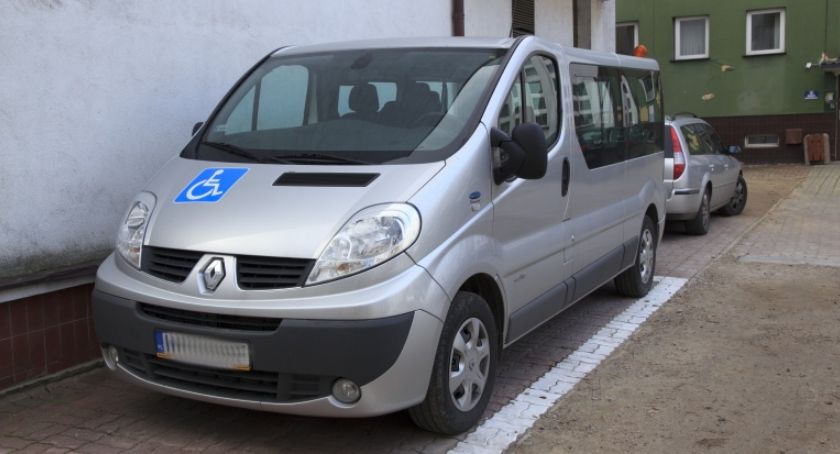 Niepełnosprawni mogą dojechać na wybory. Ratusz zapewnia bezpłatny transport