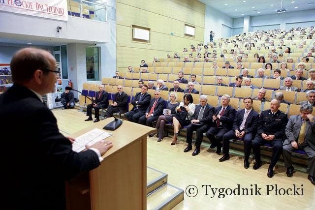 Pomoże dobra promocja i polityka podatkowa