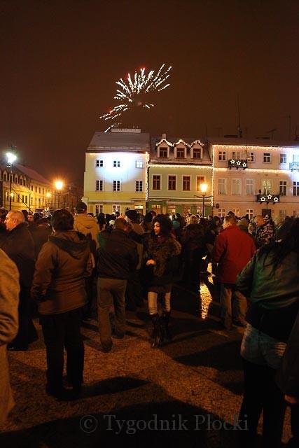 PŁOCK: Sylwester przed ratuszem - ZDJĘCIA, WIDEO
