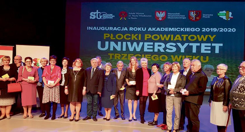 Uniwersytet Trzeciego Wieku ma studentów także w Rogozinie