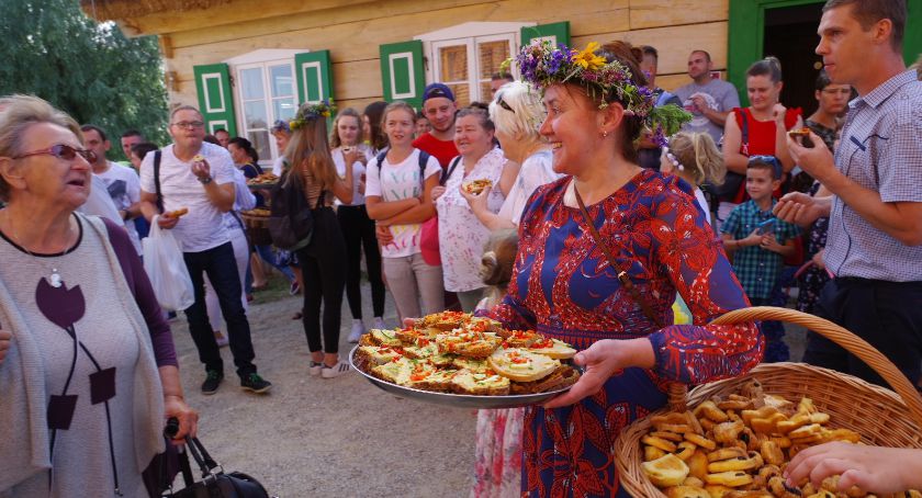 Skansen w Wiączeminie. Spróbujesz potrzosu i powideł olenderskich 