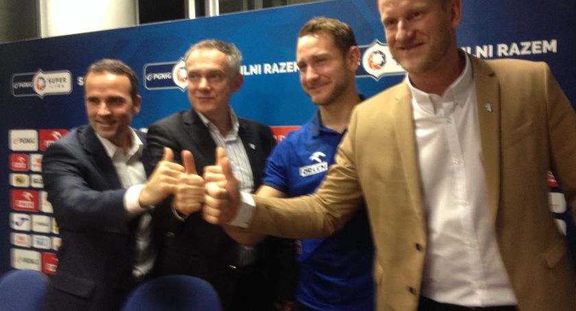 Xavi Sabate i Michał Daszek na dłużej w Płocku