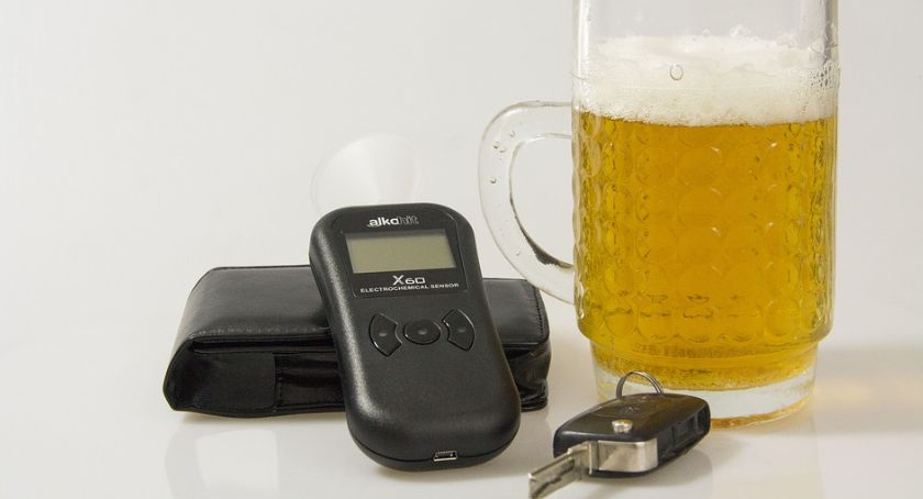 Miał 3 promile za kierownicą i dużo szczęścia