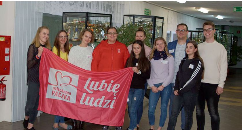 Wolontariusze od zadań specjalnych zapraszają do pomagania 