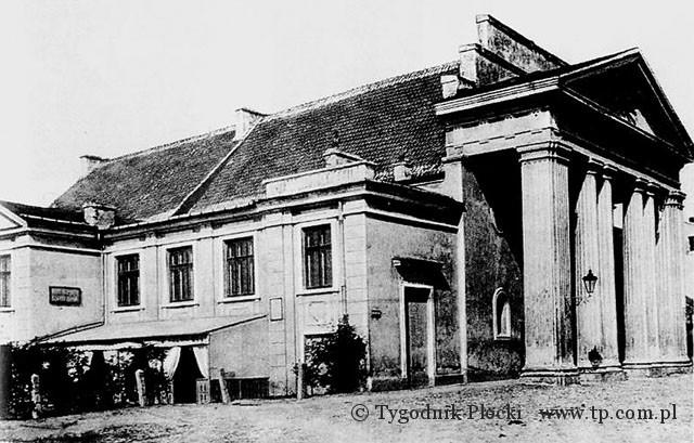 Teatr w Płocku 1812–2012