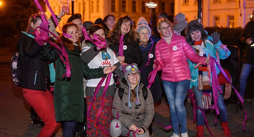 Taniec na ul. Grodzkiej. To był protest kobiet! [ZDJĘCIA]