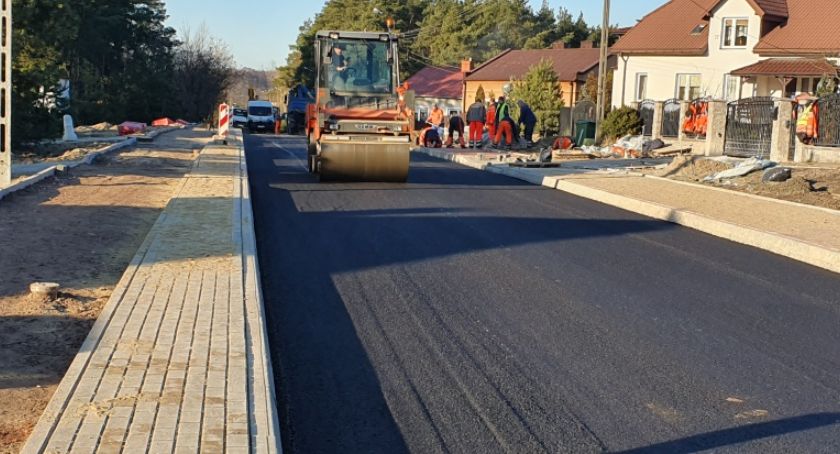 Skrzyżowanie ulic Grabówka i ks. Niedzielaka zamknięte. Gdzie wyznaczono objazdy?