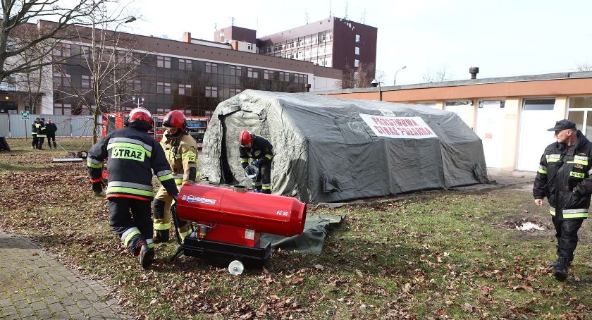 Straż pożarna na Winiarach. Płocka próba na wypadek koronawirusa