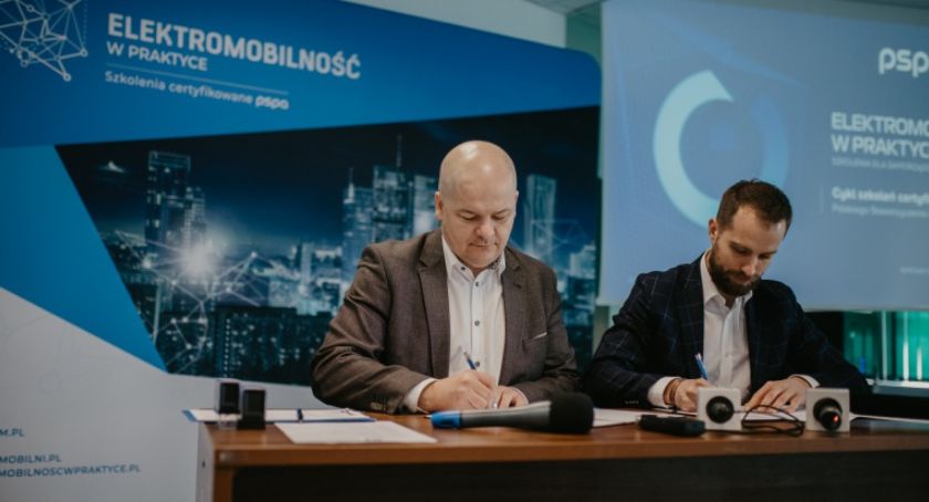 Płock przygotowuje się na pojazdy elektryczne