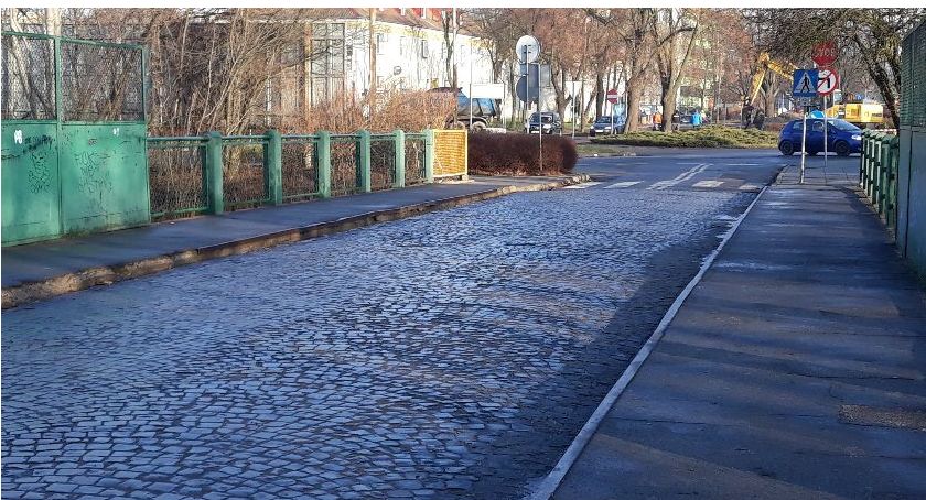 Przetarg na budowę wiaduktu przy zoo wciąż trwa. Wpłynęły dwie oferty