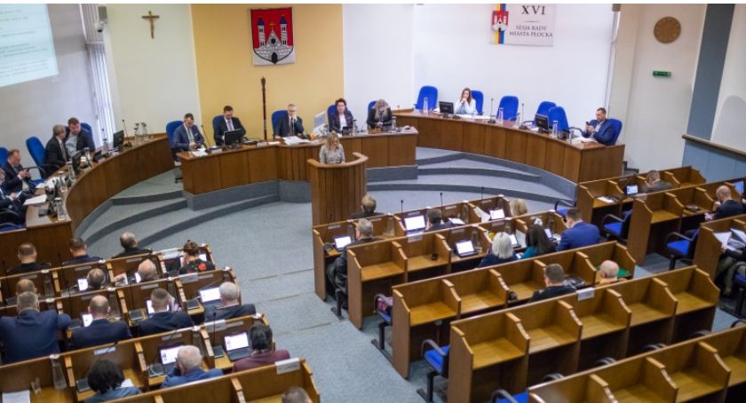 Płoccy radni będą obradować zdalnie. W przyszłym tygodniu