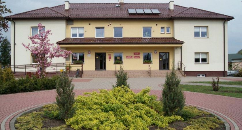 Ograniczenia w dostępie do Urzędu Gminy w Brudzeniu Dużym