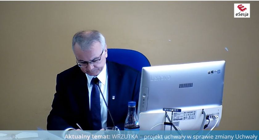 Trwa XVIII sesja Rady Miasta Płocka. Po raz pierwszy obrady odbywają się zdalnie