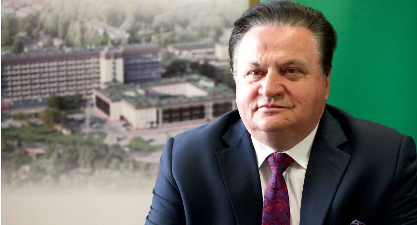 Koronawirus. Poświąteczny raport ze szpitala na Winiarach. 19 pacjentów na oddziale zakaźnym, jeden wyzdrowiał. Nie ma nowych zakażeń, będzie więcej badań.