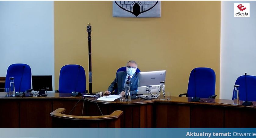 Rozpoczęła się sesja Rady Miasta Płocka. Jeden z projektów uchwał ważny dla przedsiębiorców