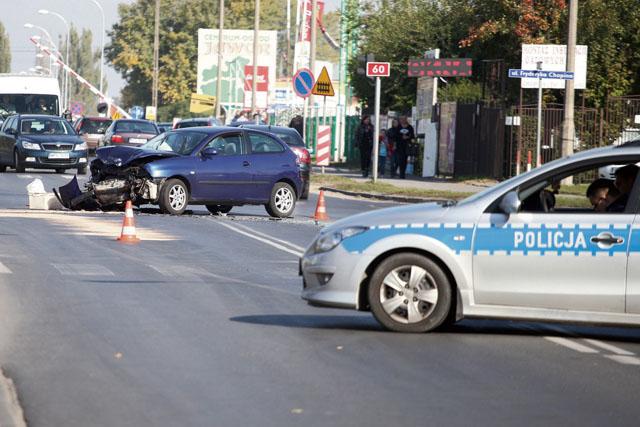 Więcej wypadków, ale… bezpieczniej