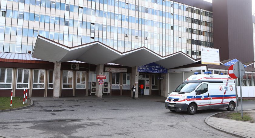 Koronawirus. W szpitalu  na Winiarach szukają rozwiązań na bezpieczne przyjęcia pacjentów. Dyrektor szpitala: zastanawiam się czy nie jest za wcześnie
