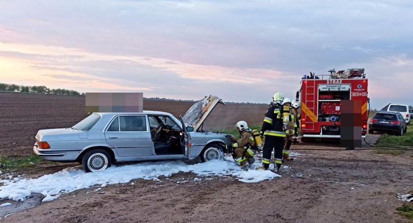 Oldtimer poszedłby z dymem… Mercedes w116 w ogniu