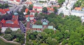 Gdzie w Polsce zarabia się najlepiej? Płock na 9. miejscu