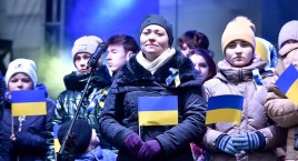 Koncert „Solidarni z Ukrainą” na płockiej starówce. [FOTO]