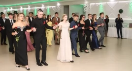 Wielki bal Elektryka. Rozpoczął się sezon studniówkowy w Płocku [ZDJĘCIA]