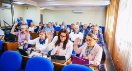 Sesja Rady Powiatu w Płocku. Inwestycje, wsparcie i &hellip;