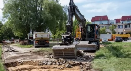 Trwa przebudowa trzech ulic na Podolszycach Północ. &hellip;