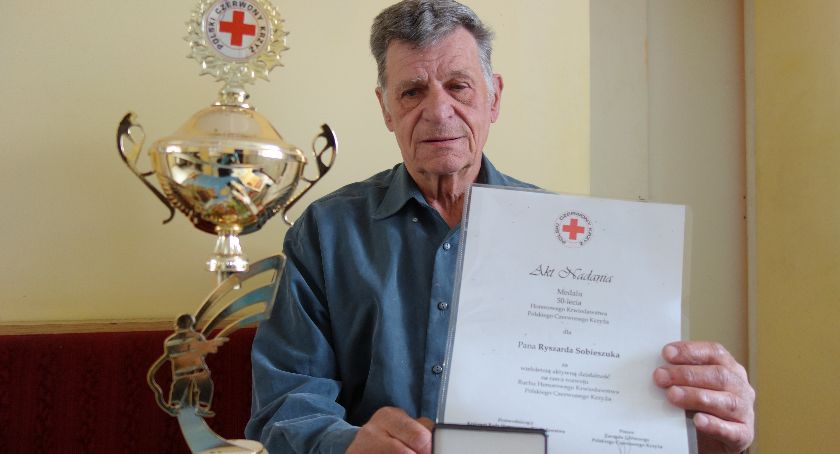 Oddał 120 litrów życiodajnego płynu. Poznajcie Ryszarda Sobieszuka